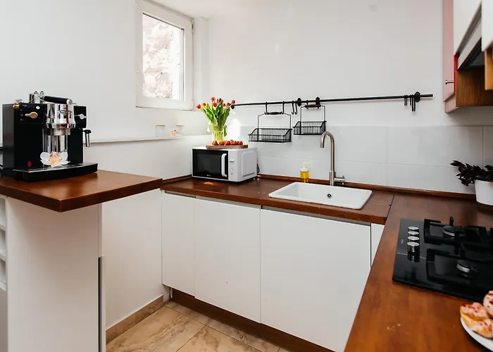 Maya's Flats & 23 Attic - Ogarna Old Town